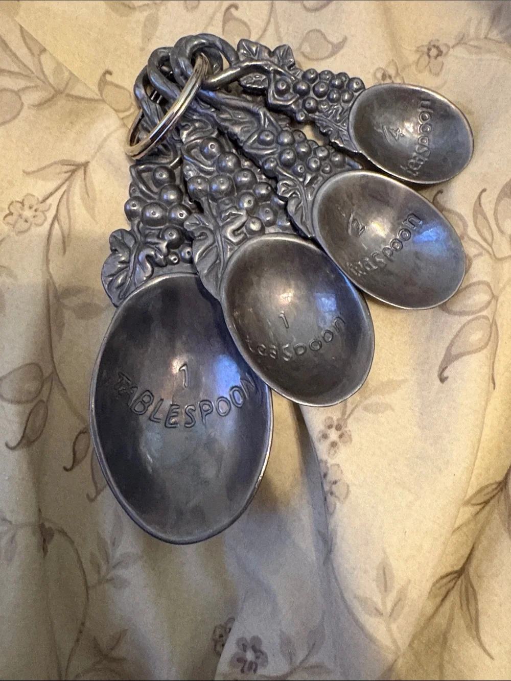 Arthur Court Grape Measuring Spoons